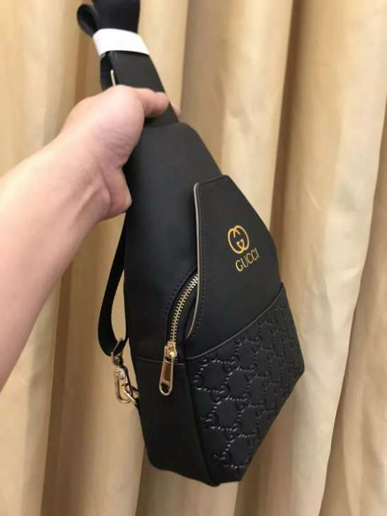 Picture of Gucci Mens Bags _SKUfw160158386fw